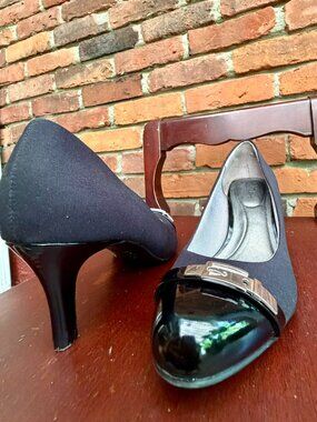 Life Stride Lover Heels, Black Patent & Linen, 7M, Silver Hardware & Soft System